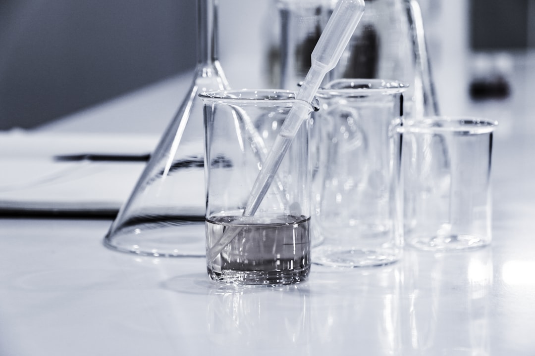 7-Hydroxymitragynine: What Shop Owners Need to Know Now